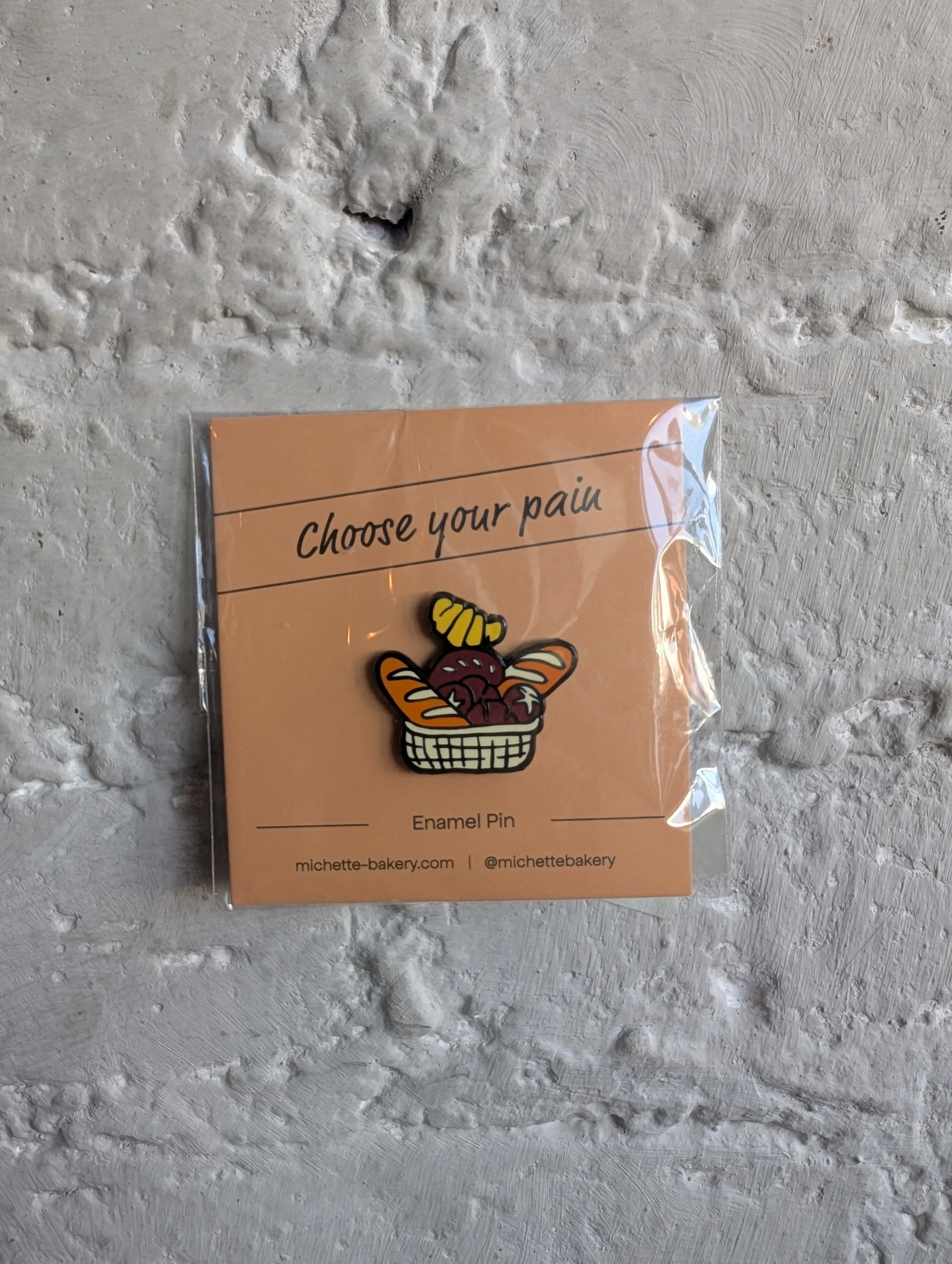 Michette enamel pin bread basket